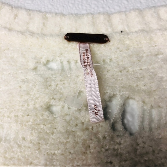 Free People Eye On You Pullover Distressed Sweater - Picture 6 of 11